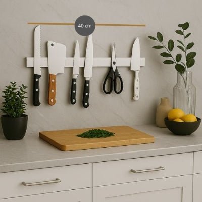 plan de travaille décoration barre aimantée pour couteaux collée mur