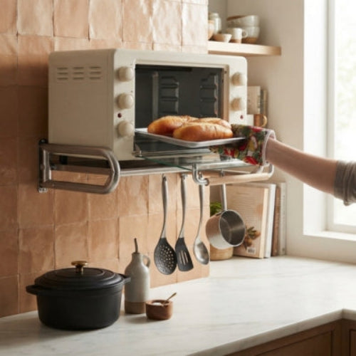 etagere four micro onde main sort plateau pain du micro