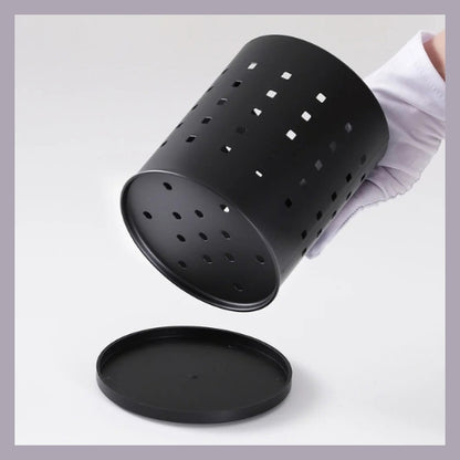 pot ustensiles cuisine noir avec égouttoir