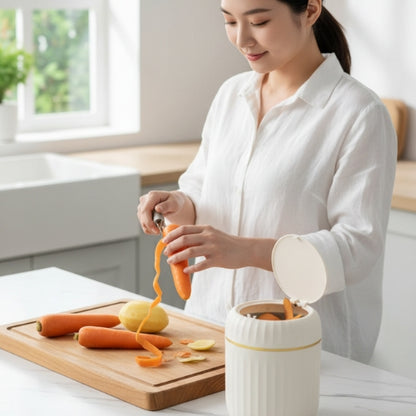 poubelle de table pour épluchures de légumes en cuisine