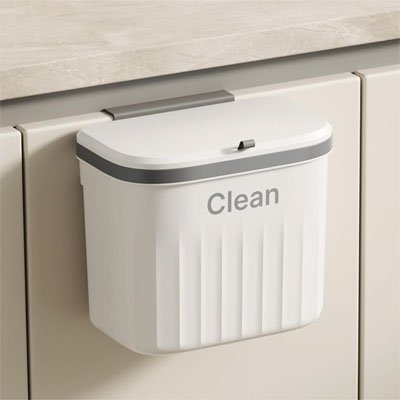 petit modèle blanc poubelle sous évier suspendue sur épaisseur porte
