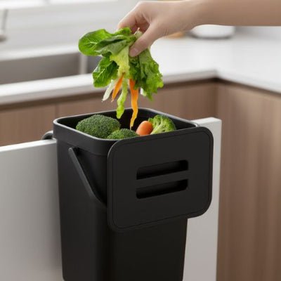 couleur noir varriante poubelle sous évier