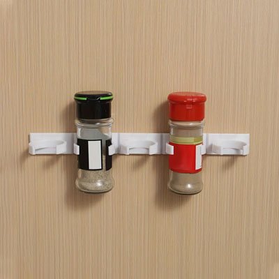 range epices fixé au mur porte deux pots à épices