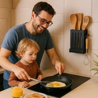 papa enfant joyeux cuisinent ranger couvert proche